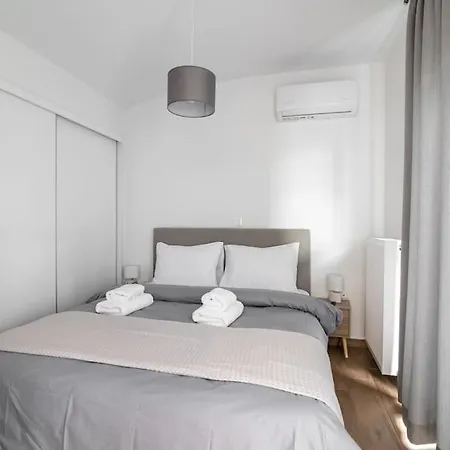 Maisonette Two Overlooking Stavros Niarchos Park-3
